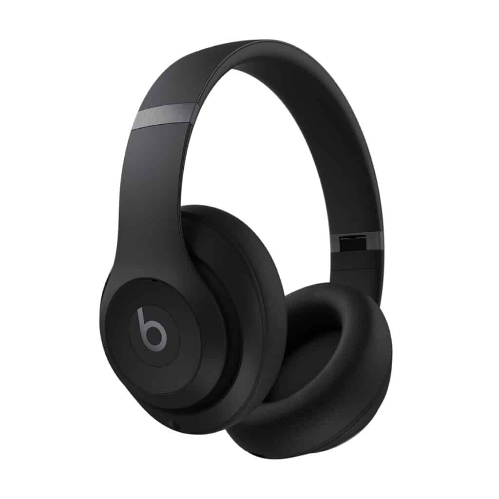 black 01 studiopro.jpg.large .2x